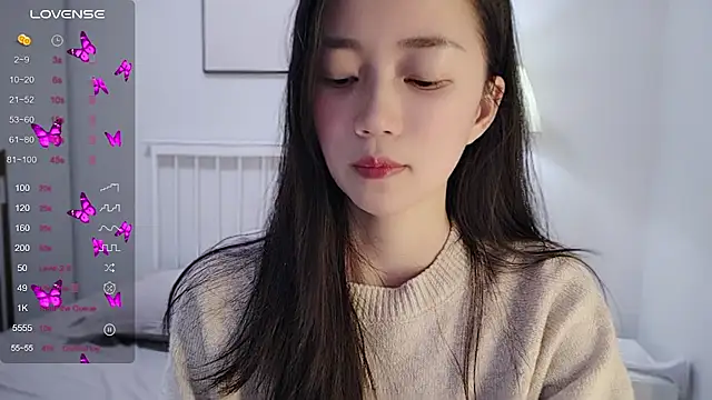 A-xena online show from December 24, 2:44 pm
