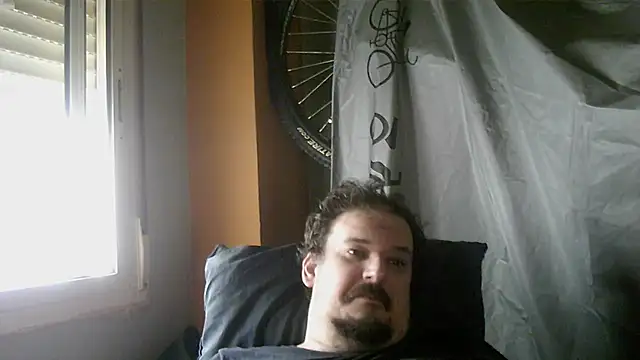 porkorossy online show from October 18, 7:42 am