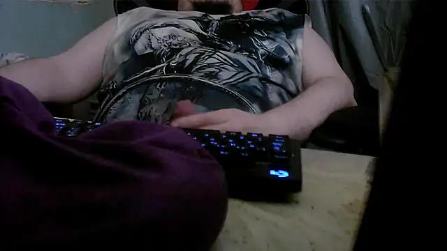 porkorossy online show from May 19, 9:32 pm