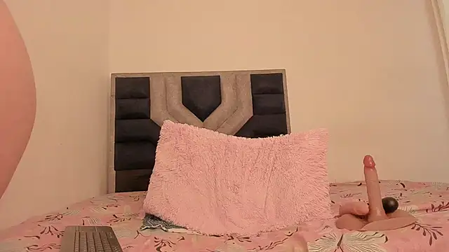 TiiffanyEvans1 online show from February 2, 4:27 pm