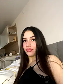 Snapshot of SofiaLaLight chatting on October 8, 8:23 am SofiaLaLight online show from October 8, 8:23 am