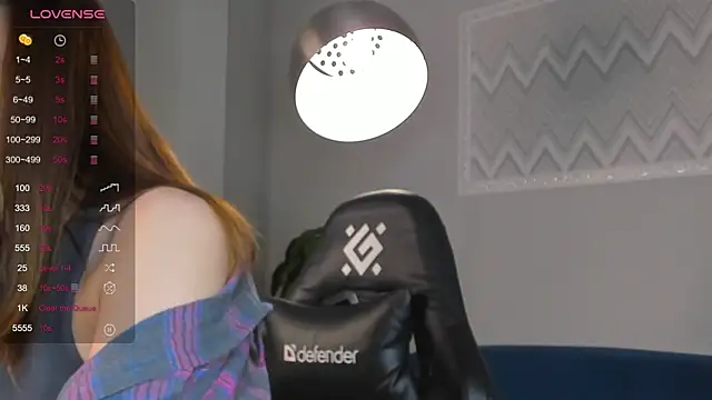Skinny Alice online show from March 3, 1:10 am