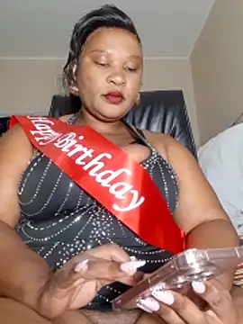 Bootyliciousbbw12 online show from March 29, 7:41 am