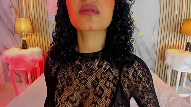 Snapshot of BeckyRusso chatting on October 27, 1:26 pm BeckyRusso online show from October 27, 1:26 pm