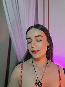 Snapshot of Kate_Amaretto_ chatting on July 7, 1:19 am Kate Amaretto online show from July 7, 1:19 am