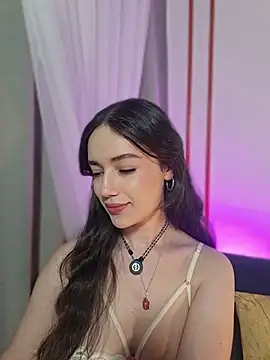Snapshot of Kate_Amaretto_ chatting on July 17, 1:34 am Kate Amaretto online show from July 17, 1:34 am