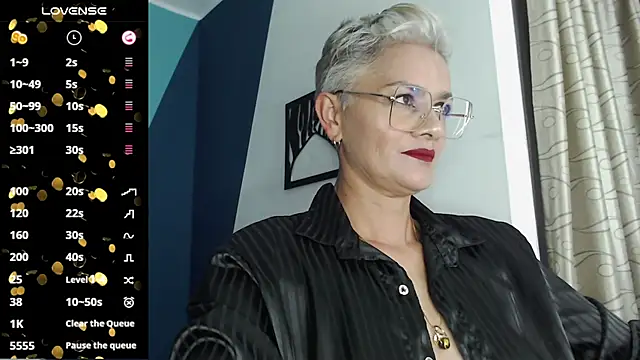Snapshot of scarlett_paris22 chatting on March 1, 11:26 pm scarlett paris22 online show from March 1, 11:26 pm