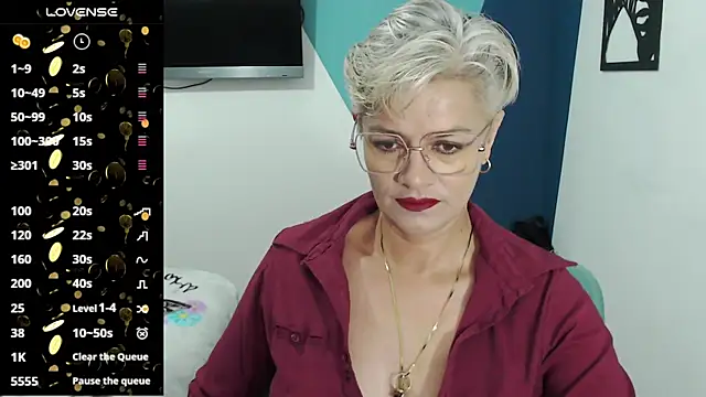 Snapshot of scarlett_paris22 chatting on March 19, 11:36 pm scarlett paris22 online show from March 19, 11:36 pm