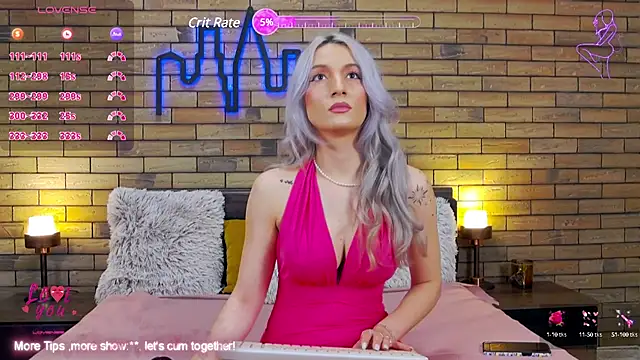 Snapshot of Ella_Charm chatting on January 7, 6:56 pm Ella Charm online show from January 7, 6:56 pm
