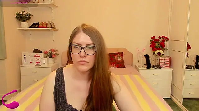 AmandamurX online show from July 4, 1:28 pm