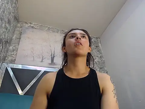 AngelaLinaresx69 online show from May 19, 6:36 pm