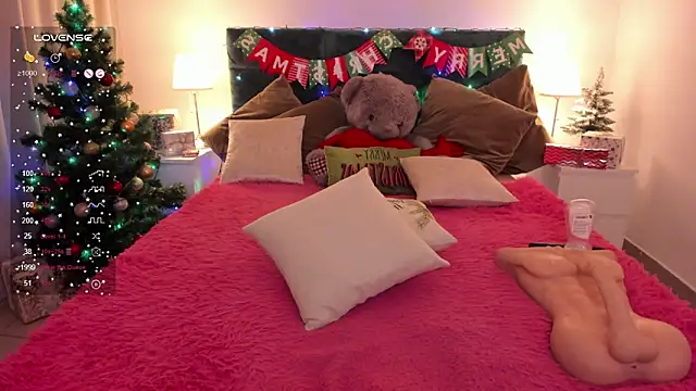 missAngellina online show from December 25, 5:58 am