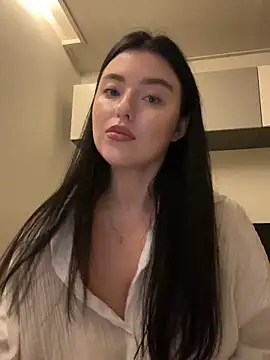 Angela Fosterr online show from October 7, 4:26 pm