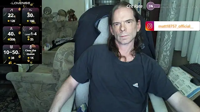 Snapshot of living_manors_2 chatting on January 15, 11:51 pm living manors 2 online show from January 15, 11:51 pm