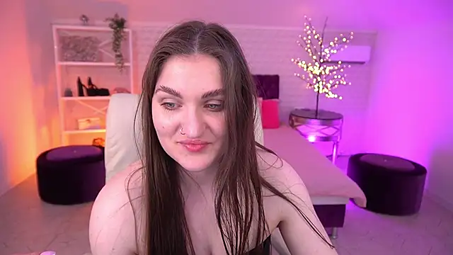 EmmyCharmm online show from May 18, 5:57 am