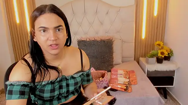 Andrys  online show from October 1, 7:09 pm