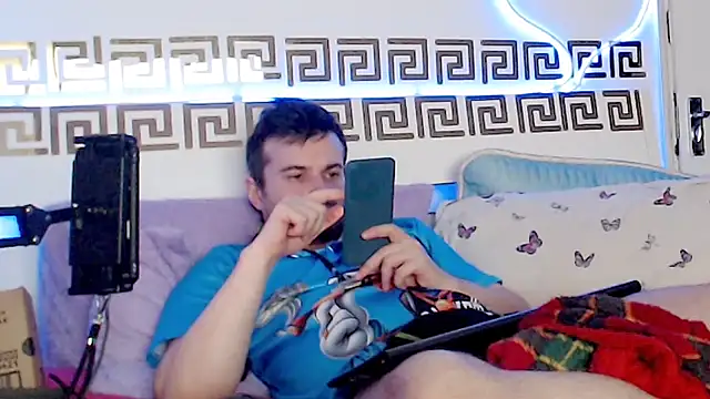 Snapshot of erotico69xxx chatting on November 8, 10:41 pm erotico69xxx online show from November 8, 10:41 pm