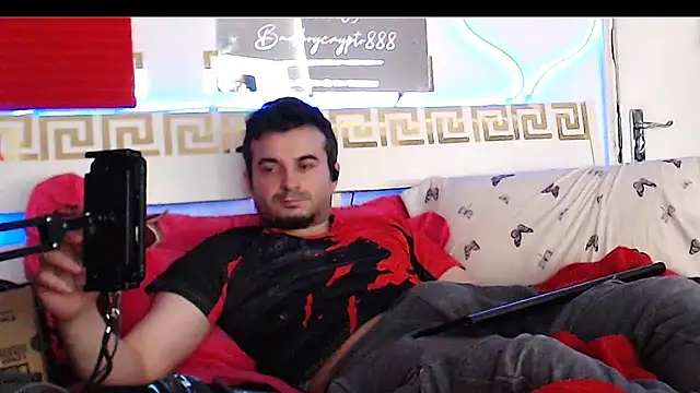 Snapshot of erotico69xxx chatting on November 17, 1:50 pm erotico69xxx online show from November 17, 1:50 pm