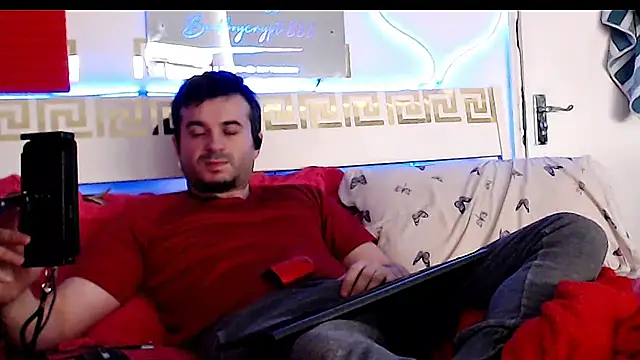 Snapshot of erotico69xxx chatting on November 18, 11:03 am erotico69xxx online show from November 18, 11:03 am