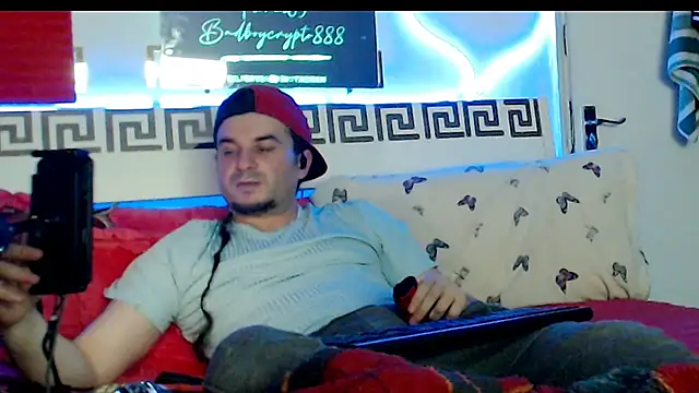 Snapshot of erotico69xxx chatting on November 29, 12:24 am erotico69xxx online show from November 29, 12:24 am