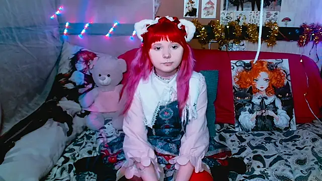 Snapshot of Usagi_Blush_ chatting on December 20, 5:29 pm Usagi Blush online show from December 20, 5:29 pm