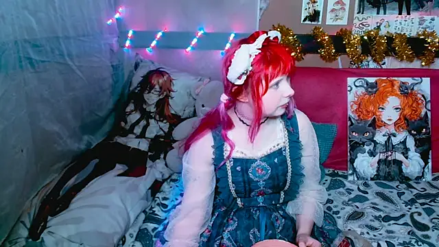 Snapshot of Usagi_Blush_ chatting on December 21, 6:12 pm Usagi Blush online show from December 21, 6:12 pm