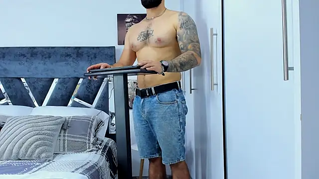 Zack Froone online show from July 11, 4:43 pm