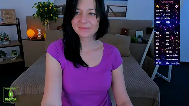 Snapshot of _Kelly__ chatting on February 10, 11:25 am Kelly online show from February 10, 11:25 am