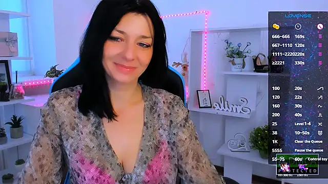 Snapshot of _Kelly__ chatting on February 21, 7:09 am Kelly online show from February 21, 7:09 am