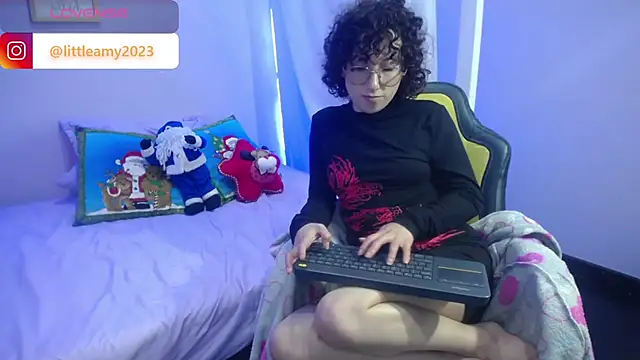 little  amy  online show from December 26, 1:07 am