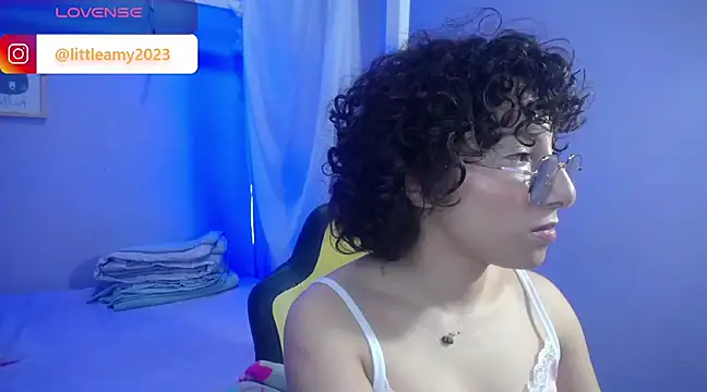 little  amy  online show from December 27, 10:37 pm