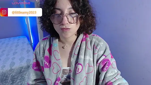 little  amy  online show from February 19, 5:27 am