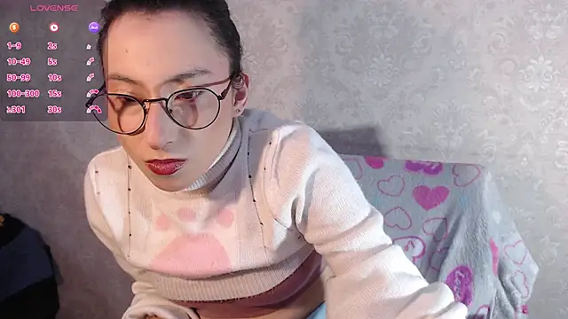 little  amy  online show from November 4, 8:52 pm