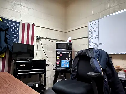 Snapshot of Cockrub1 chatting on March 30, 11:44 am Cockrub1 online show from March 30, 11:44 am