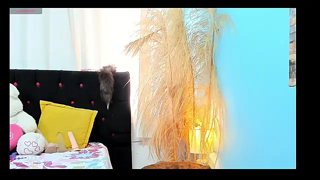 natacha wolf online show from February 3, 9:09 pm