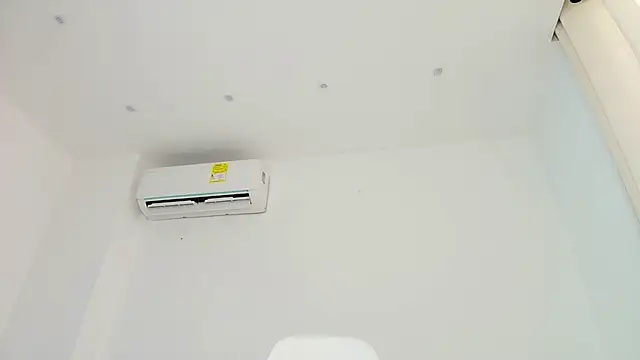 Snapshot of mollyrivera chatting on March 28, 9:47 pm mollyrivera online show from March 28, 9:47 pm