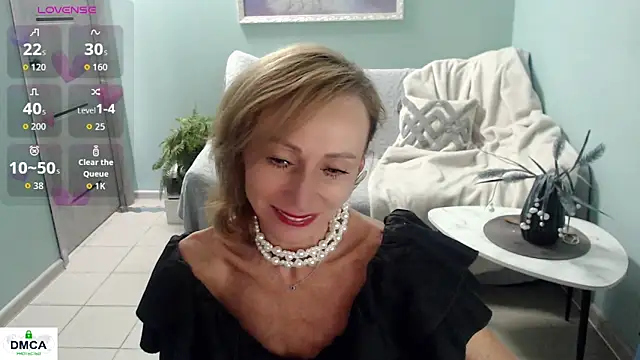 HornyMilf 777 online show from June 9, 6:36 am