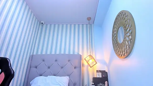 Snapshot of MILEY_JOAS2 chatting on February 18, 8:38 am MILEY JOAS2 online show from February 18, 8:38 am