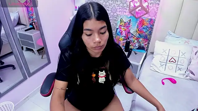 Snapshot of MILEY_JOAS2 chatting on March 20, 1:04 pm MILEY JOAS2 online show from March 20, 1:04 pm