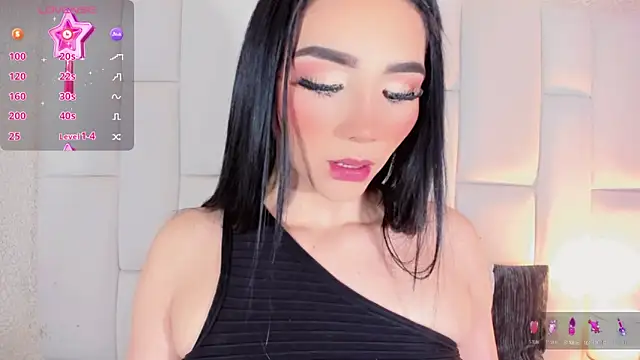 Snapshot of andrea_alvarz chatting on March 22, 5:00 am andrea alvarz online show from March 22, 5:00 am