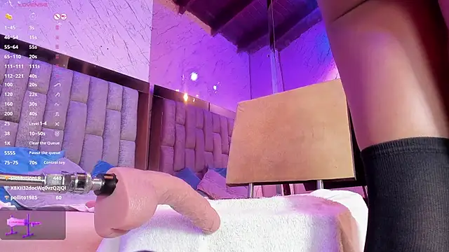 EmmaDuque online show from February 15, 7:39 pm