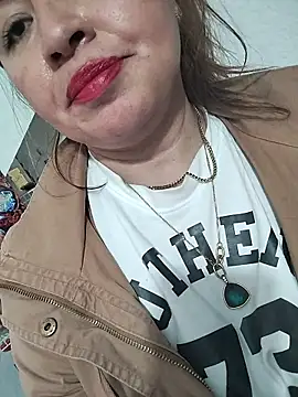 isabellacen online show from October 16, 2:29 pm