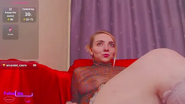 mia-joy online show from March 4, 1:55 am