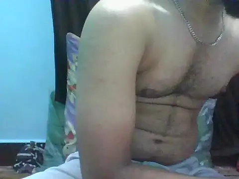 Snapshot of 8inchlegendbro chatting on June 27, 9:58 am 8inchlegendbro online show from June 27, 9:58 am