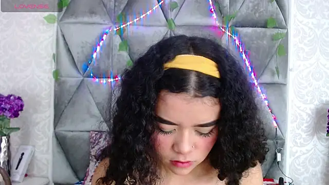 Angela lovee online show from December 19, 12:56 pm