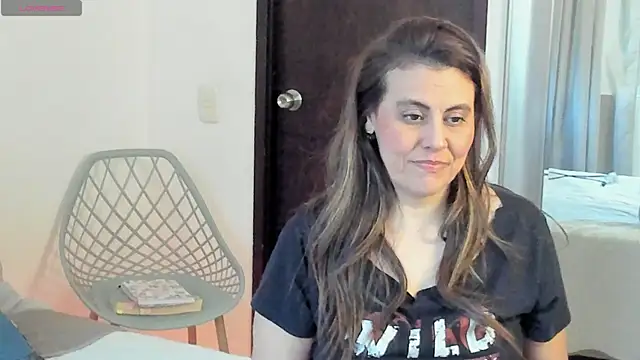 V monse online show from July 27, 9:55 pm