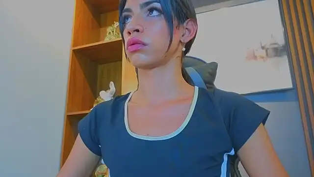 Alahia Rodriguez online show from July 17, 6:57 pm