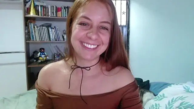 Snapshot of violetapeter_1 chatting on May 4, 9:00 pm violetapeter 1 online show from May 4, 9:00 pm