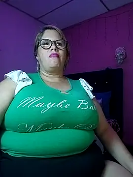 EllisW8 online show from October 23, 11:03 pm