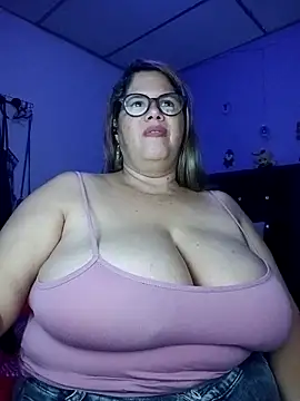 EllisW8 online show from December 1, 12:15 am